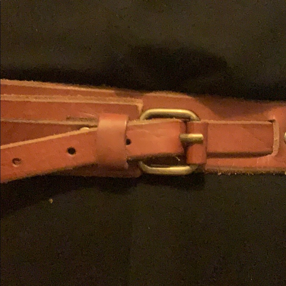 Cognac leather belt
